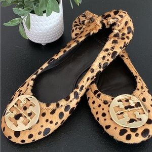 Tory Burch Reva Flats Leopard Print Real Calf Hair/Gold / Size 9.5
